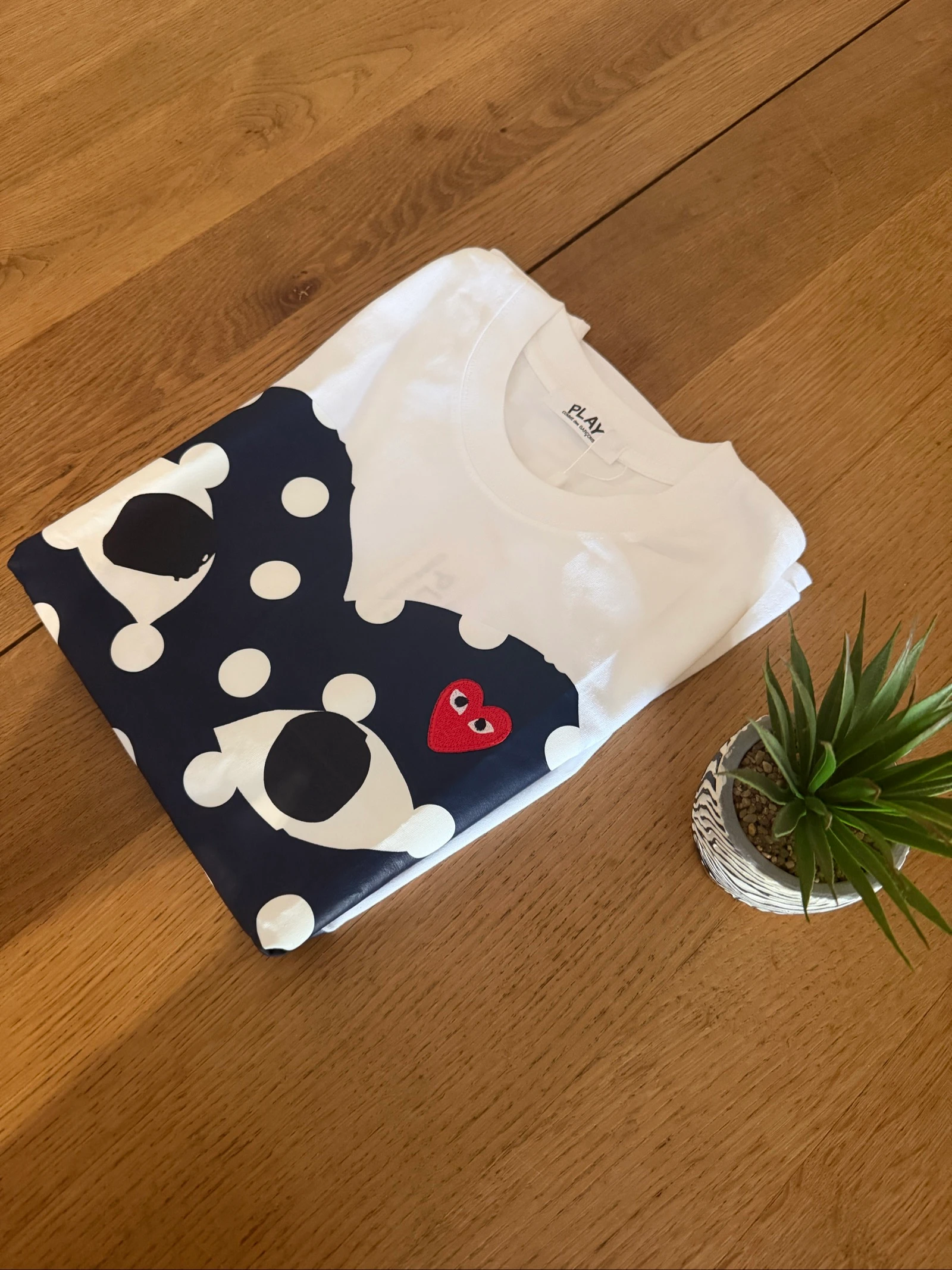 T-shirt comme des garçons – photo 3